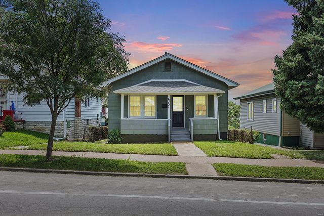 $1,200 | 4352 Chippewa Street | Bevo Mill