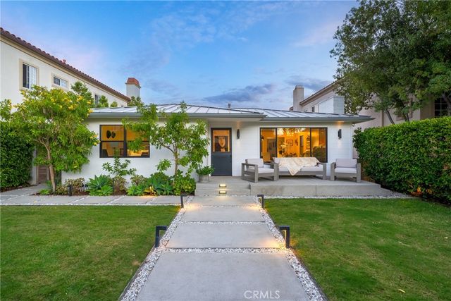 $3,599,000 | 542 Tustin Avenue | Newport Heights