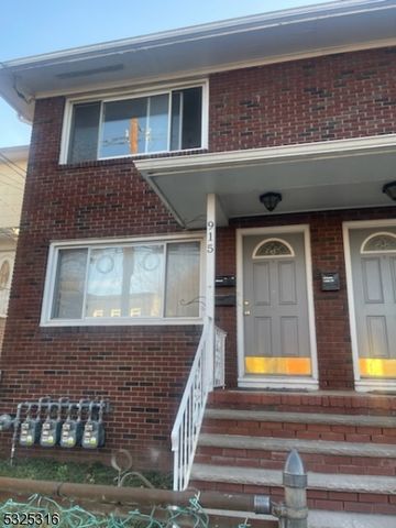 $2,200 | 915 Chandler Avenue | Linden