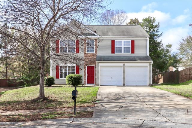 $435,000 | 1312 Crestfield Court | Highland Creek