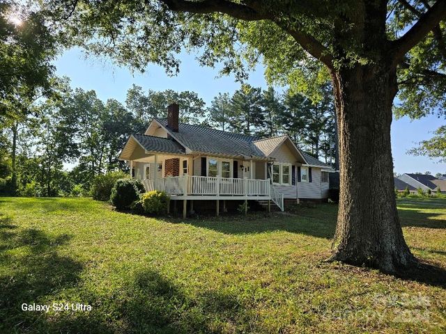 $415,000 | 1176 Shearers Road | Coddle Creek Township - Iredell County