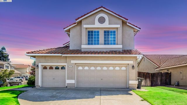 $720,000 | 801 Owl Circle | Vacaville