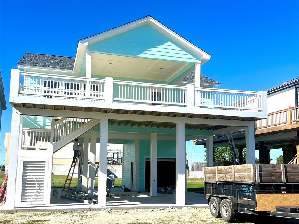 a view of a building with entrance gate