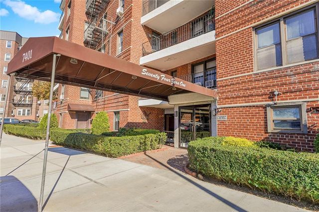 $478,000 | 7401 Shore Road, Unit 6E | Bay Ridge