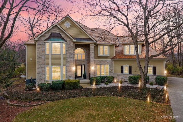 $1,450,000 | 216 Crooked Tree Court | Naperville