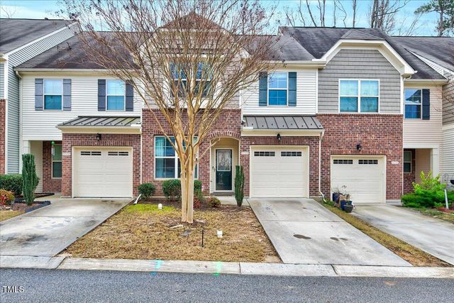 $445,000 | 1035 Contessa Drive | East Cary