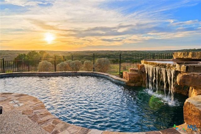 $995,000 | 1415 Madrid Trace | San Marcos