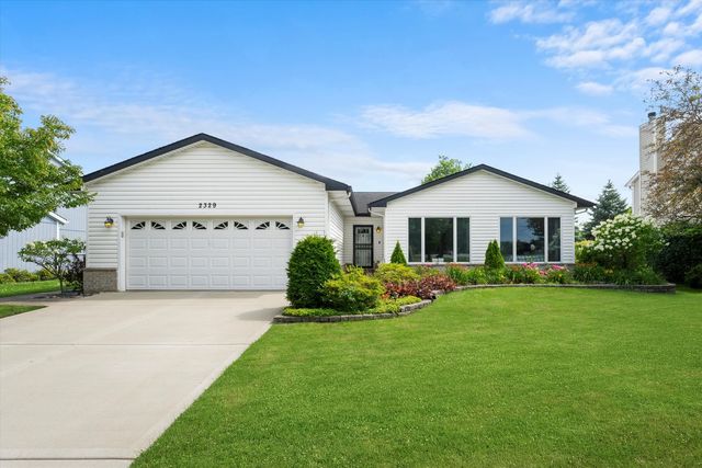 $480,000 | 2329 West Weathersfield Way | Schaumburg