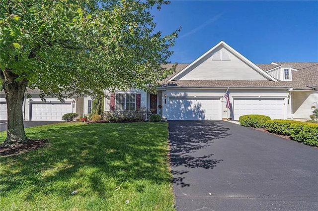 $399,999 | 2715 Terrwood Drive East | Lower Macungie Township