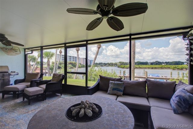 $4,250 | 58 Northeast Sabal Cay Court Northeast | Coronado Island