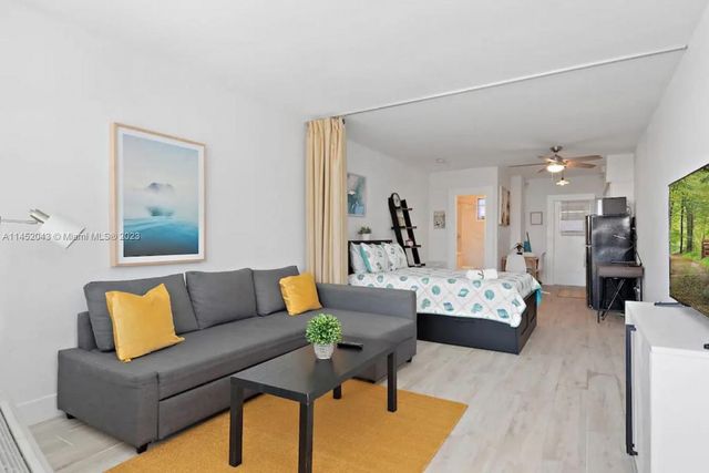 $3,000 | 300 74th Street, Unit 12 | North Beach