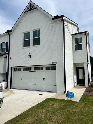 $2,650 | 1592 Purple Coneflower Avenue Southeast | Smyrna