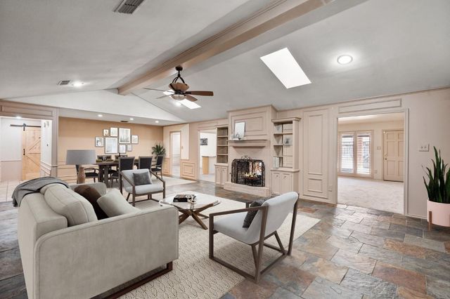 $475,000 | 10 Brentwood Circle | Northwest Lubbock