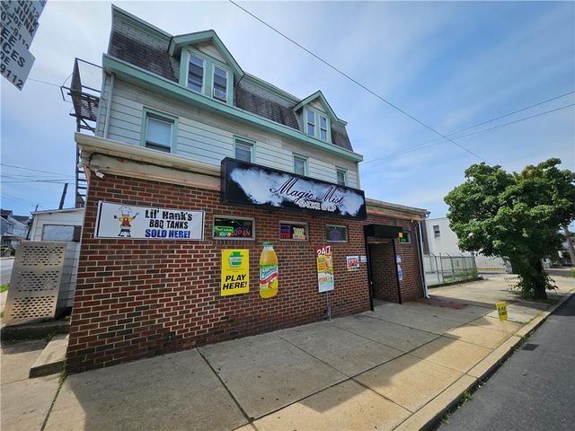 $150,000 | 284 East Hamilton Street, Unit 1ST FL BUSINESS ONLY | Keck Park