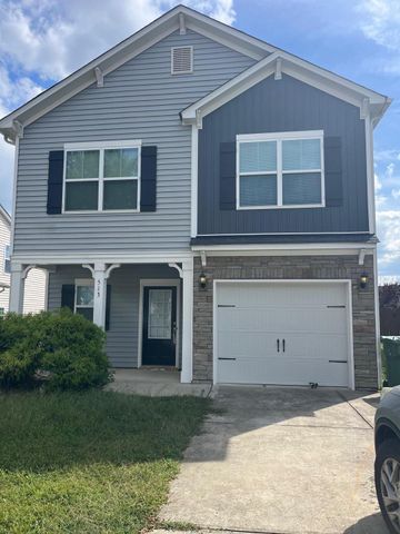 $1,950 | 513 Smith Ridge Way | Southview Pointe