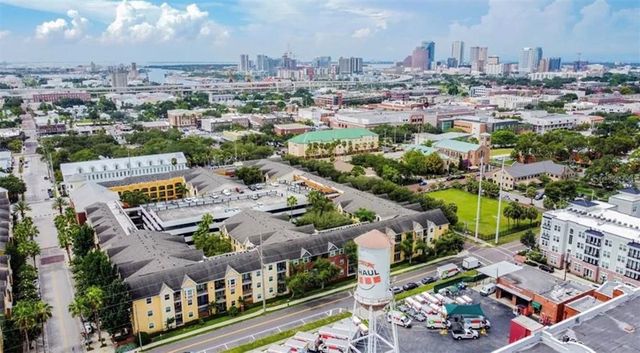 $1,875 | 1810 East Palm Avenue, Unit 4208 | Historic Ybor City