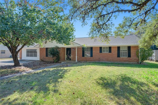 $235,000 | 812 Gibbs Street | Navasota