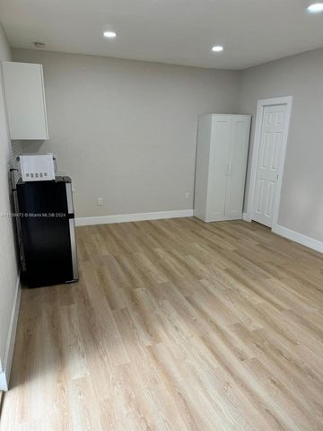 $1,600 | 10770 Southwest 119th Street | Kendall