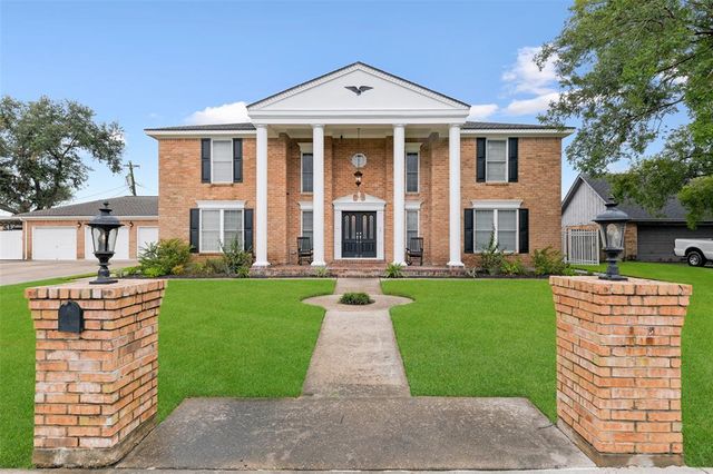 $559,900 | 2536 22nd Avenue North | Texas City