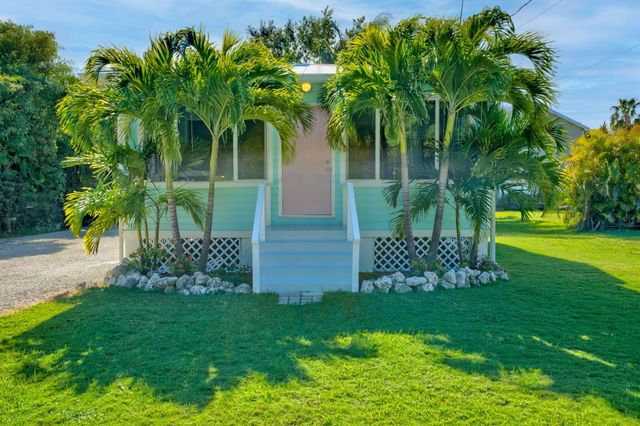 $699,000 | 19616 Aztec Street | Lower Keys