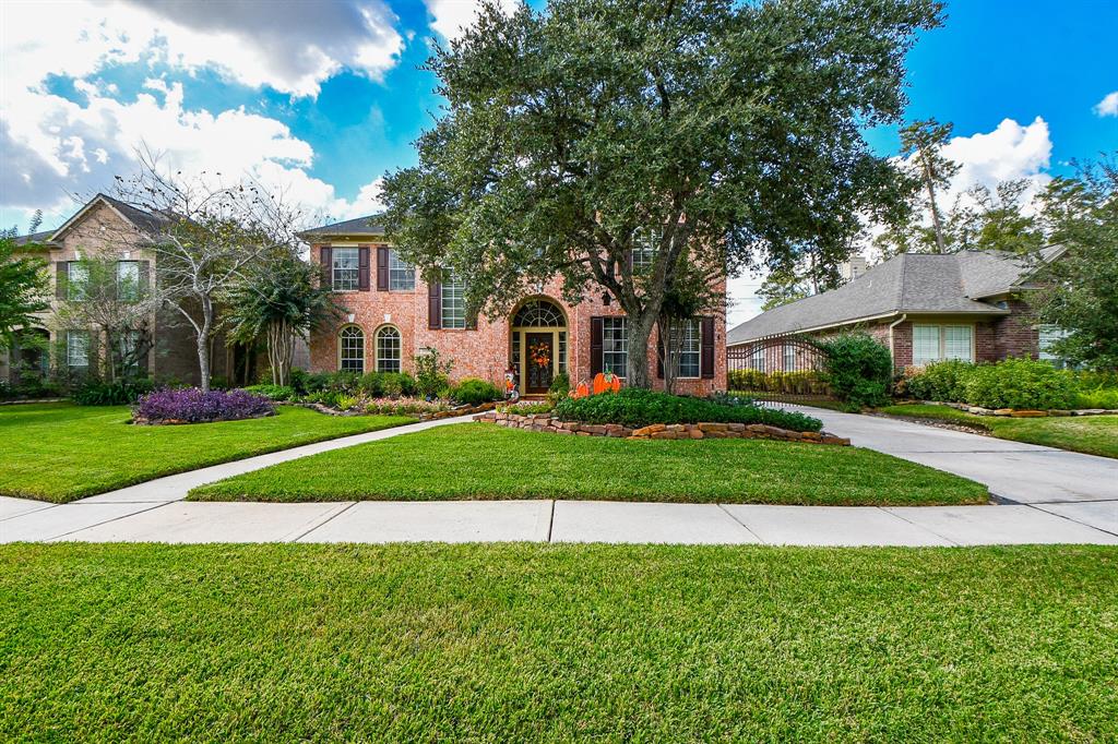 Yes! It's absolutely possible to fall in love with a home at first sight! Marry this one, today! It's located at 25707 Clear Springs Way, Spring, TX, in the gated, master planned Spring Lakes community.