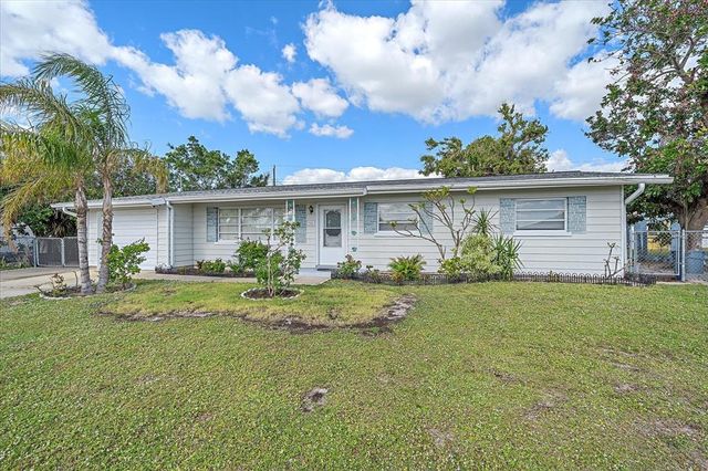 $329,900 | 345 Glen Oak Road | Venice Gardens