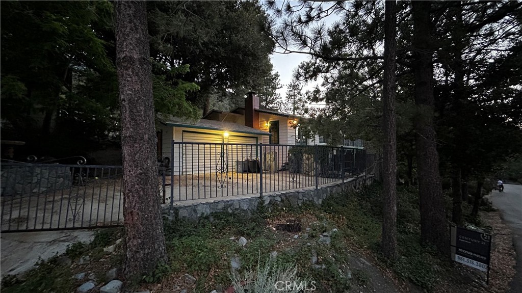 a view of backyard with green space