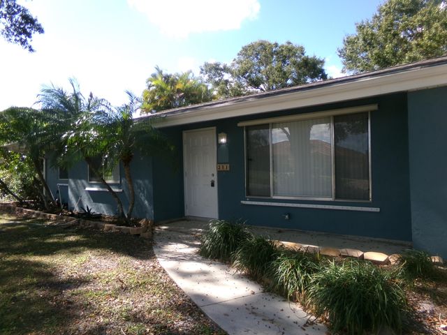 $2,200 | 381 Southeast Naranja Avenue | River Park