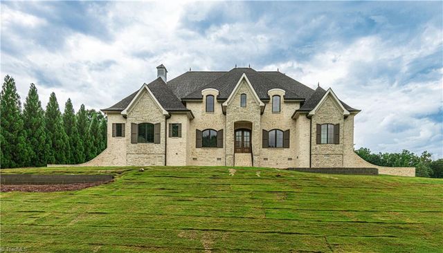 7 Old Hickory Court | Summerfield