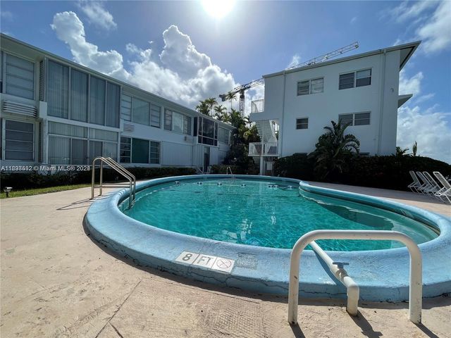 $2,000 | 10281 East Bay Harbor Drive, Unit D1 | Bay Harbor Islands