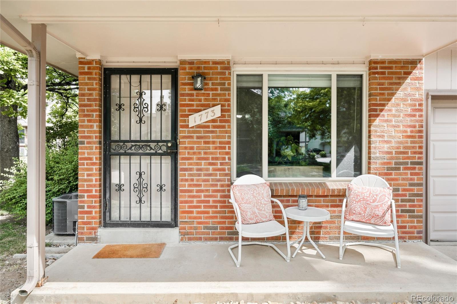 a outdoor view with a sitting space