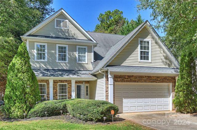 $425,000 | 2507 Oakdale Creek Lane | Oakdale North