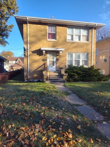 $1,300 | 1529 North Avenue, Unit 1 | Waukegan