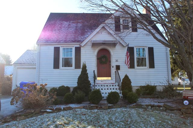 $325,000 | 35 Arnold Street | Middletown