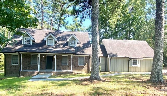 $284,900 | 5940 Old Bill Cook Road | South Fulton