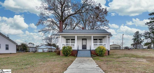 $140,000 | 307 Laurens Street | Joanna