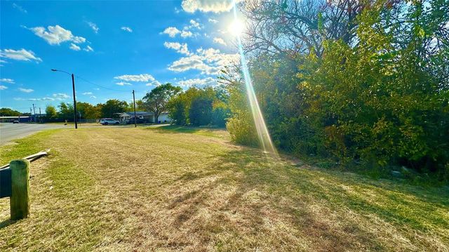 $39,000 | 104 Noble Avenue | South Fort Worth-Everman-Forest Hill