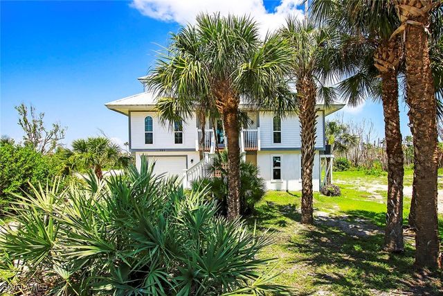 $987,000 | 588 Hideaway Court | West Gulf Drive