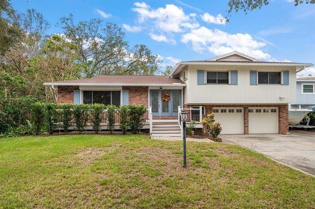 $850,000 | 1580 Jungle Avenue North | Jungle Prada