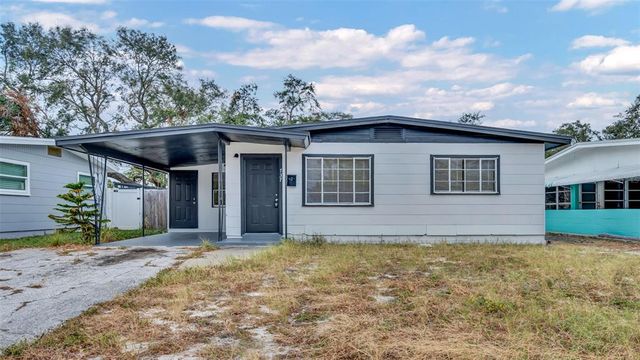 $2,295 | 737 53rd Avenue South | Bayou Highlands