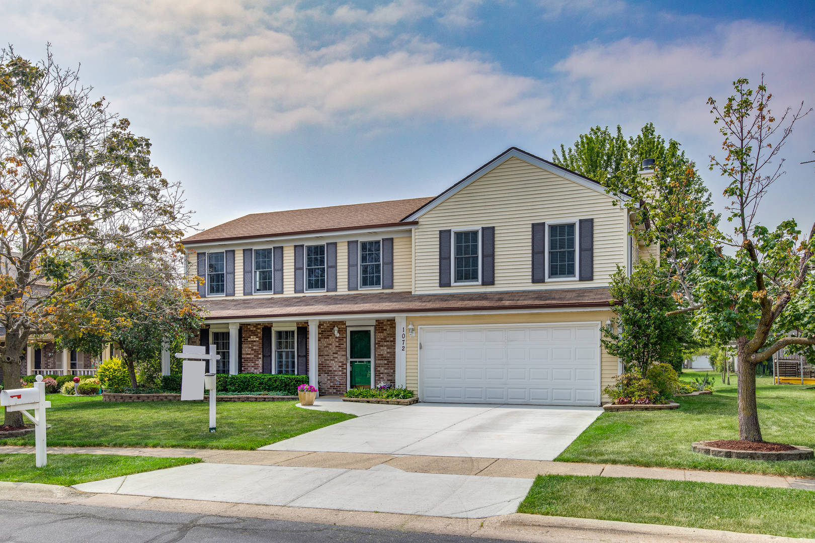 1072 Brookstone Drive Carol Stream IL 60188 Compass