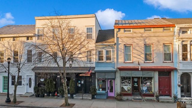 $2,374,000 | 223 Warren Street | Hudson