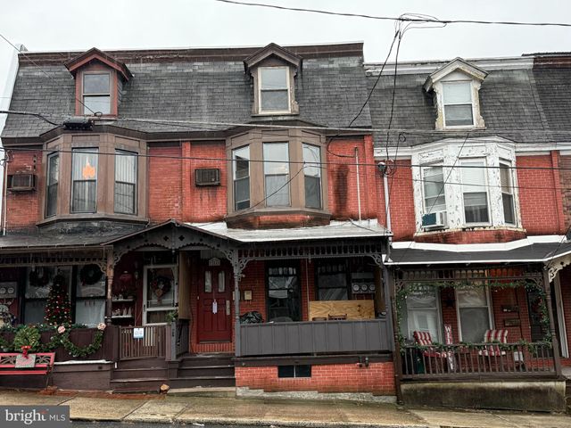 $1,400 | 244 Mauch Chunk Street, Unit 2 | Tamaqua