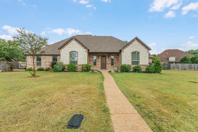 $565,000 | 1109 Cottonwood Court | Cleburne