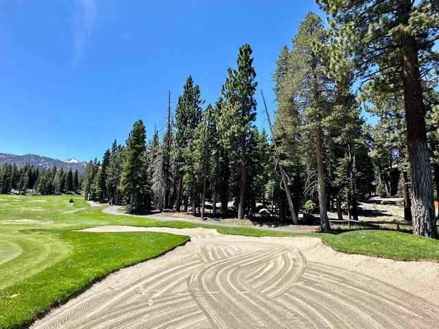 $1,000,000 | 2022 Lodestar Drive, Unit 10 | Mammoth Lakes