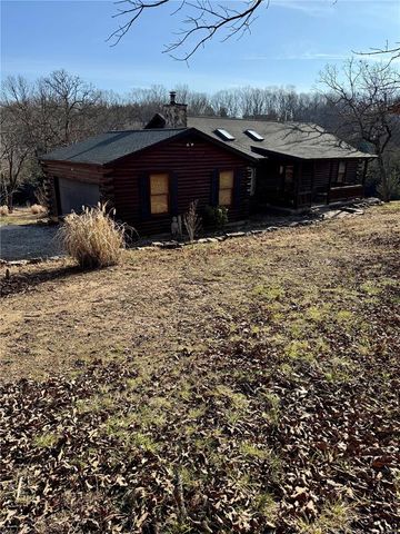 $270,000 | 2600 Oak Hill Road | Valle Township - Jefferson County