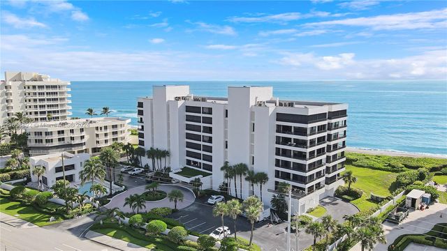 $2,990,000 | 19900 South Beach Road, Unit 401