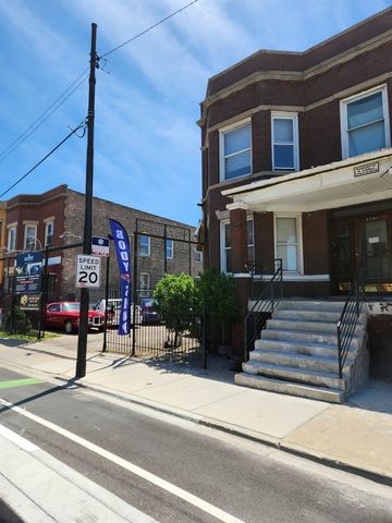 $1,100,000 | 2739-41 West Belmont Avenue | Avondale