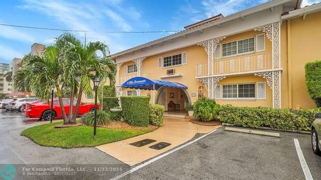 $475,000 | 2864 Northeast 33rd Court, Unit 201 | Coral Ridge Country Club Estates