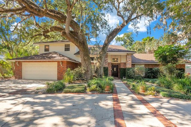 $1,190,000 | 1885 Temple Drive | Winter Park